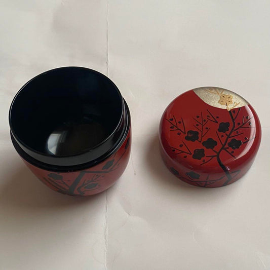 Umetsuki natsume 梅月蒔絵中棗 Nakatani Hakuho