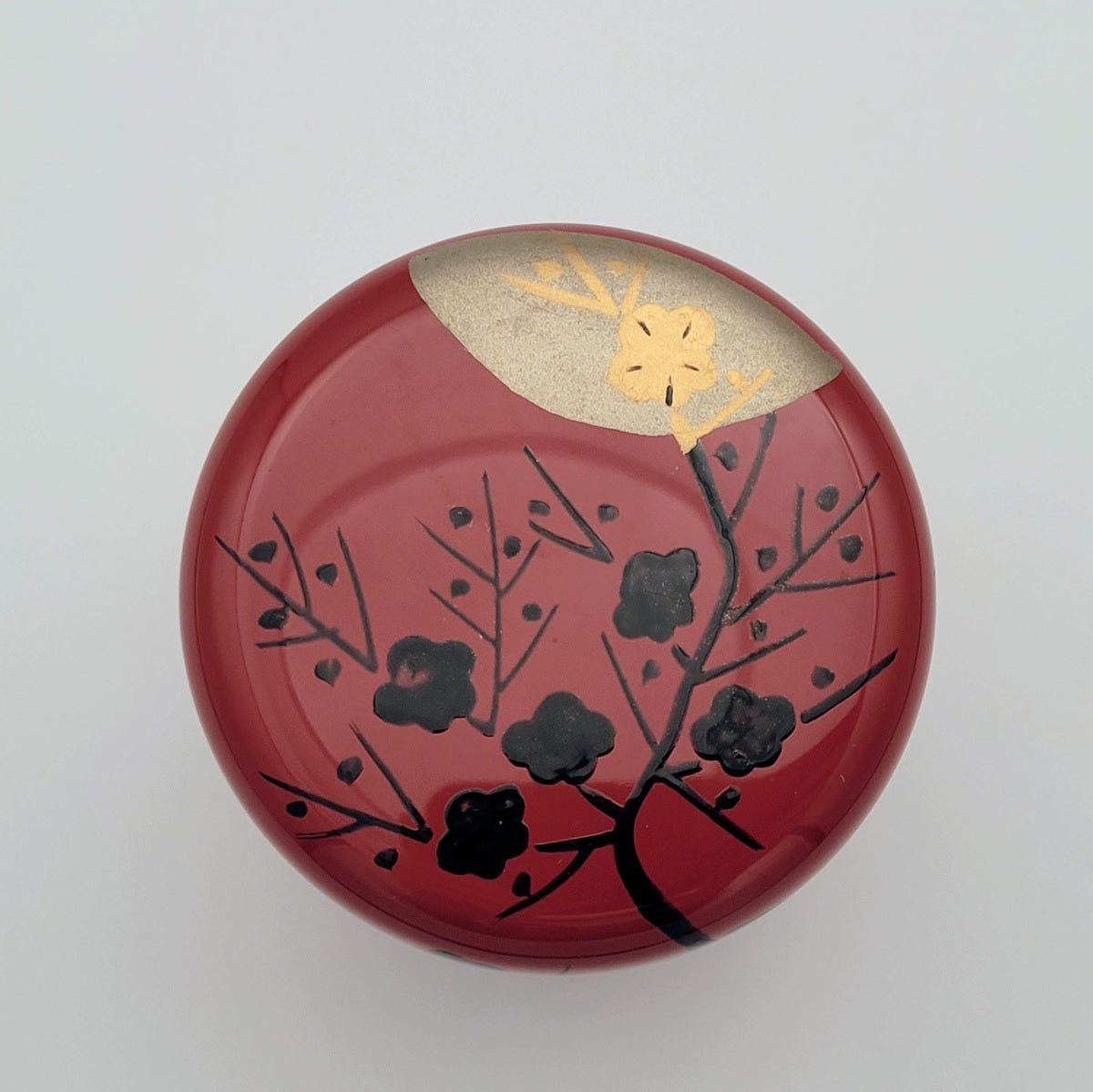 Ume-tsuki natsume 梅月蒔絵中棗 Nakatani Hakuho