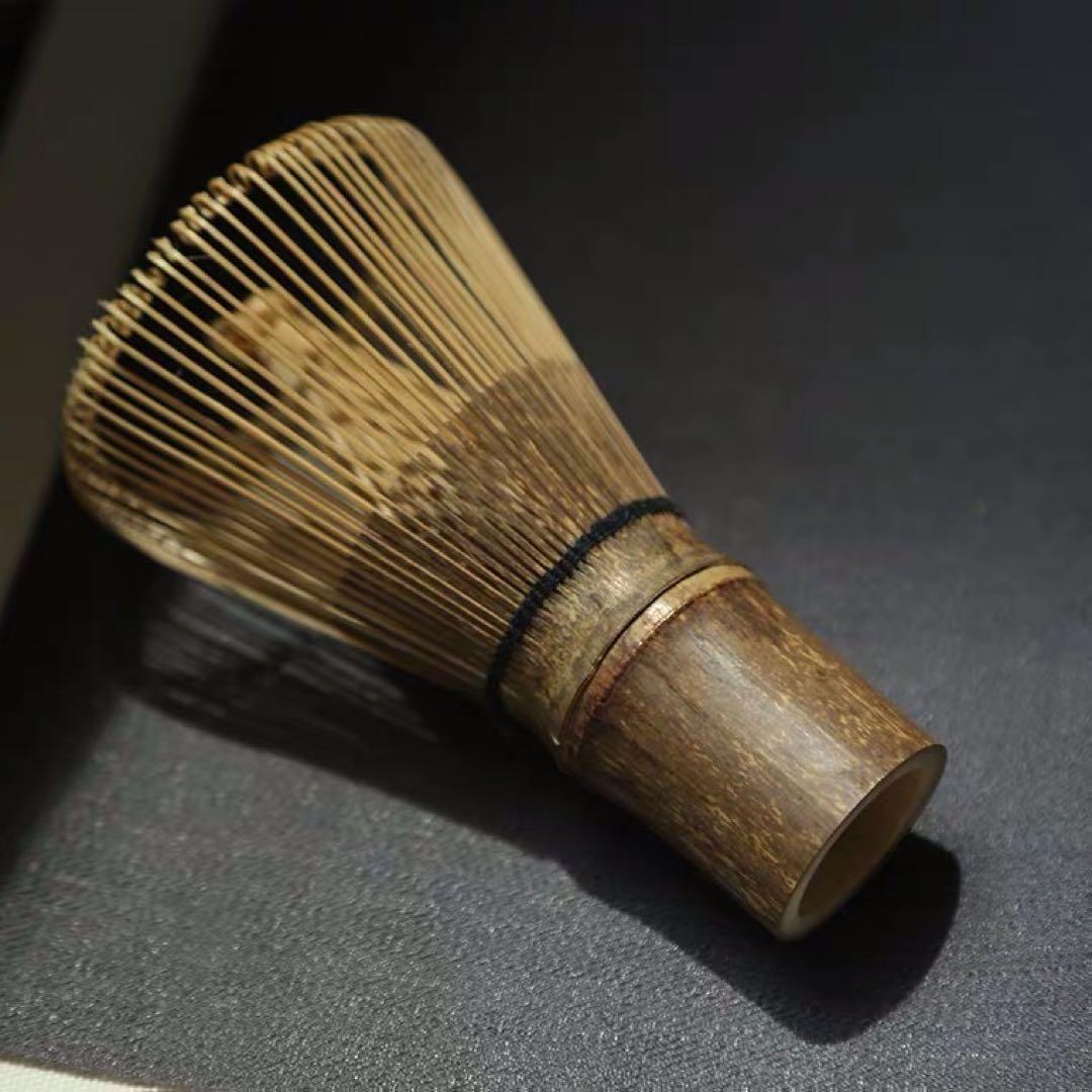 Handgesneden zwarte bamboe klopper - Chasen 100 Standing Prongs (百本立) for Matcha